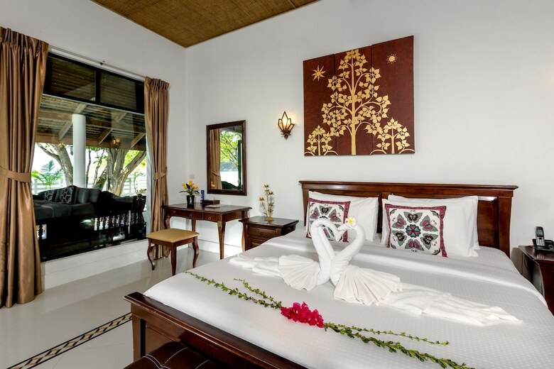 Hotel Racha Island Resort (Rayaburi)