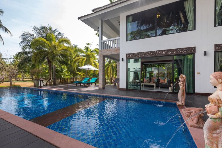 Hotel Racha Island Resort (Rayaburi)