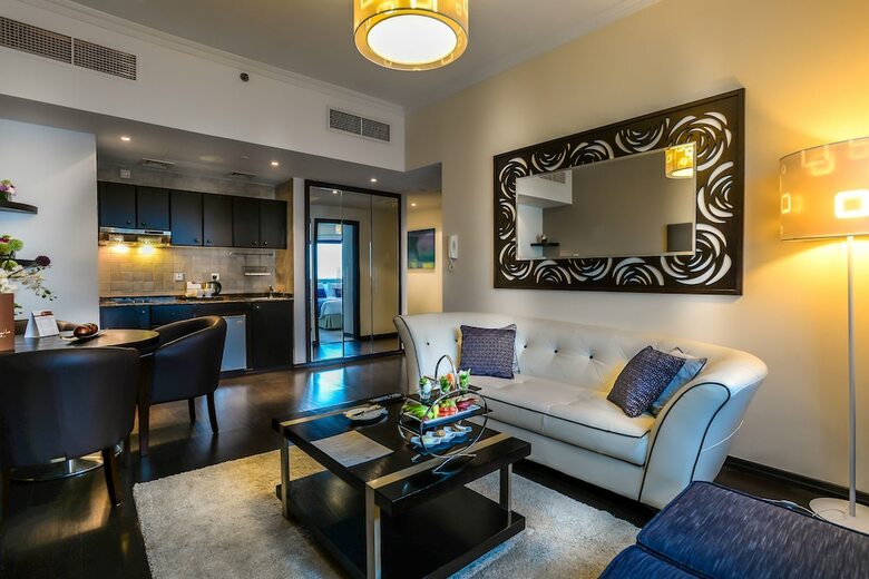 Aparthotel First Central Hotel Suites