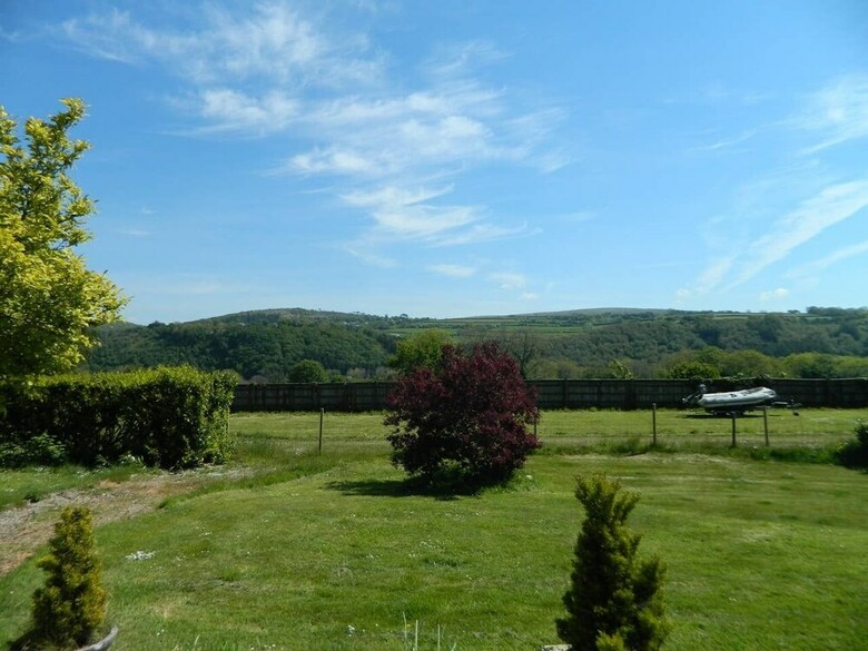 Victorian Cottage Overlooking The Plym Valley