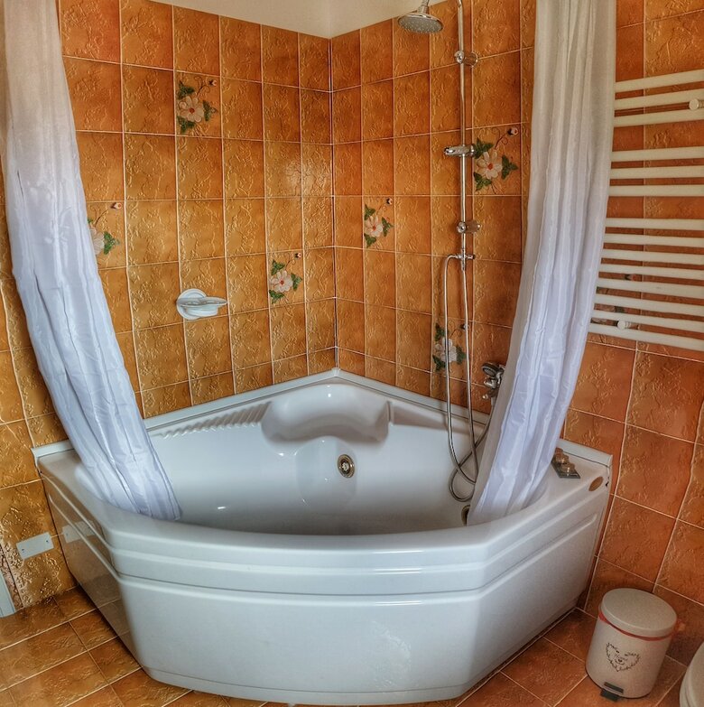Hotel B&B Ricci By Holidayngo