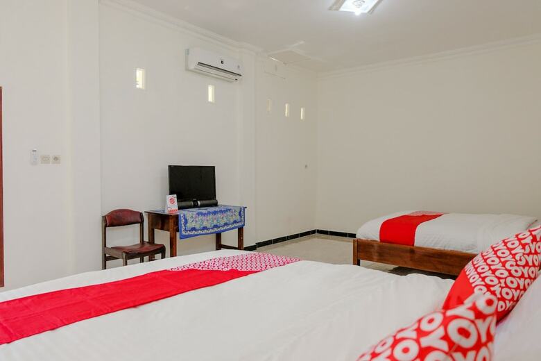 Hostal Griya Kinanthi Family