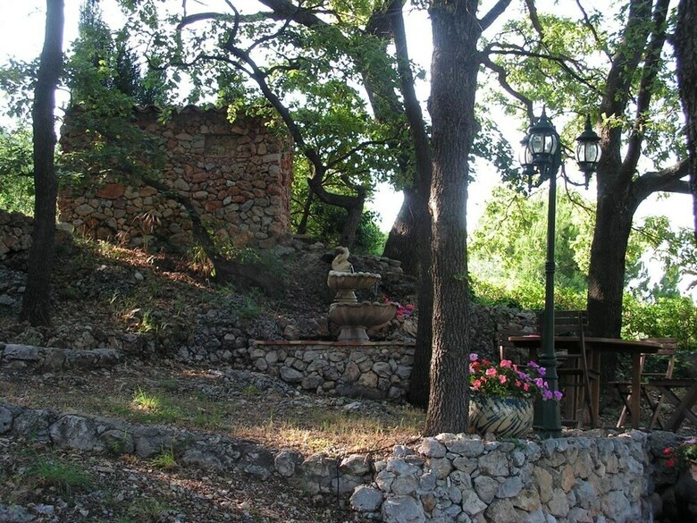 La Bastide Des Ch�nes By Gites de France