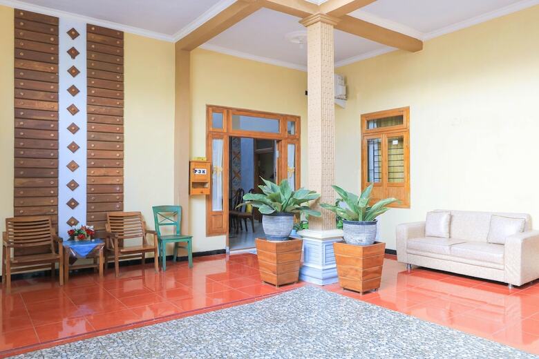 Hostal Spot On 2440 Wallet Family Residence