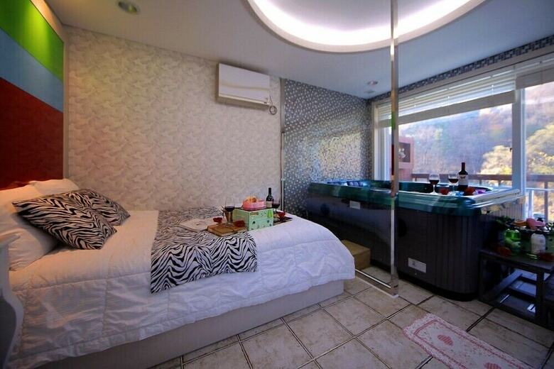 Apartamentos White House On The Lake Pension