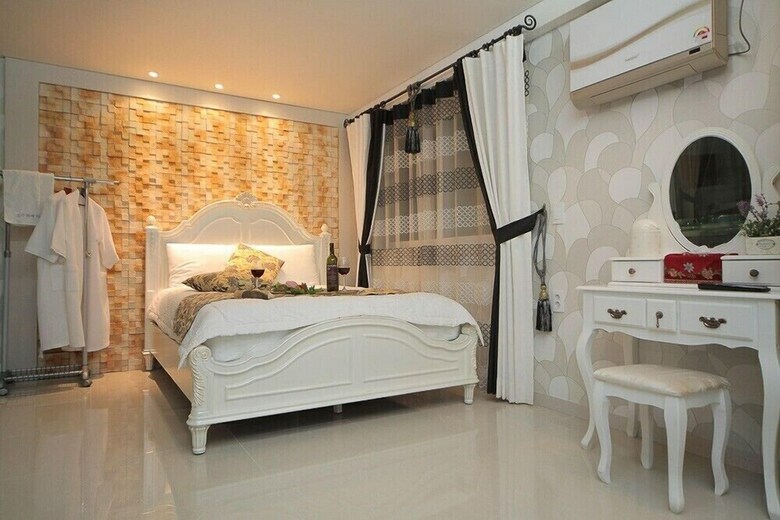 Apartamentos White House On The Lake Pension