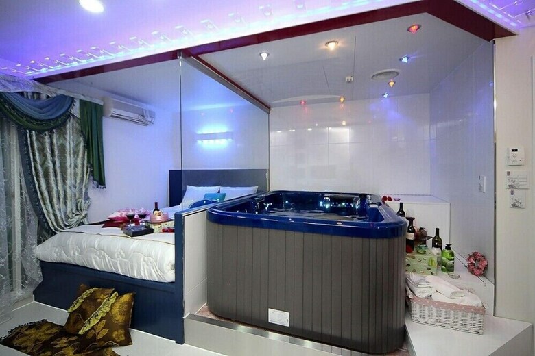 Apartamentos White House On The Lake Pension