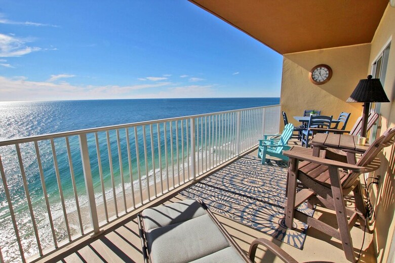 Crystal Shores West 1105 By Youngs Suncoast