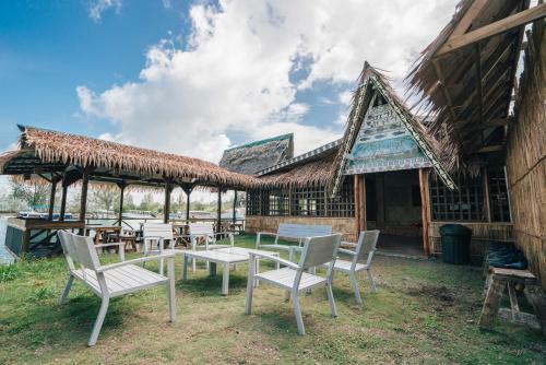 Hostal Airai Ocean View Lodge