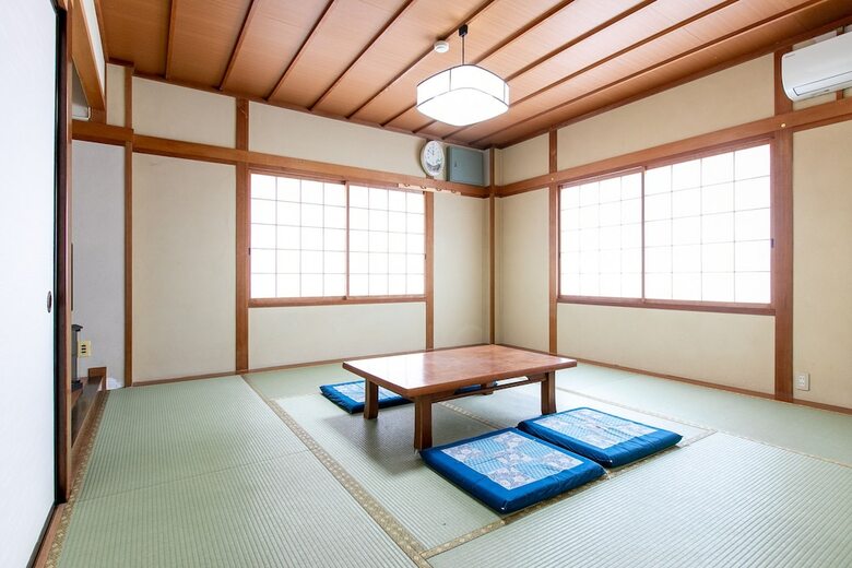 Hotel Oyo Ryokan Villa Idumoya