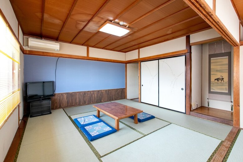 Hotel Oyo Ryokan Villa Idumoya
