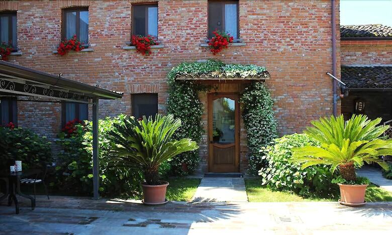 Posada Locanda Del Carrobbio