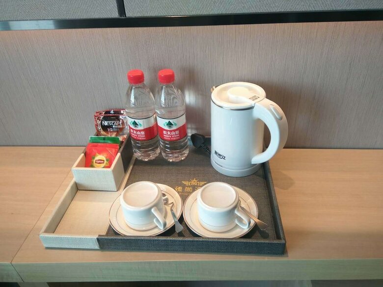 Zhenshang Hotel