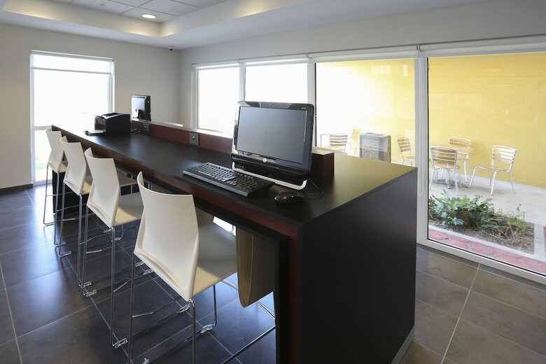 Hotel City Express Salina Cruz