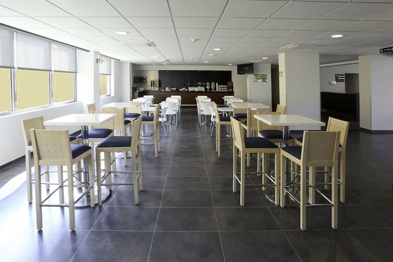 Hotel City Express Salina Cruz