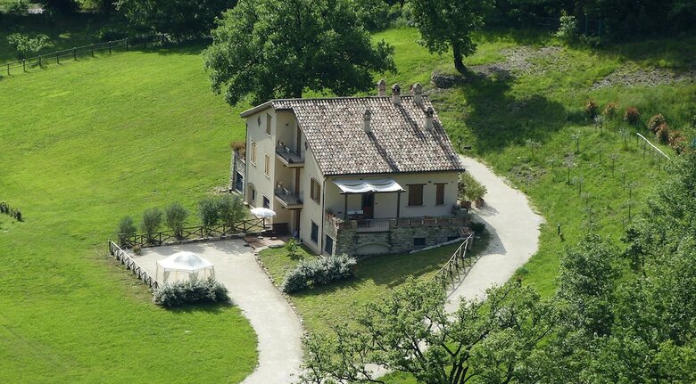 Agroturismo Cerqua Rosara Residence