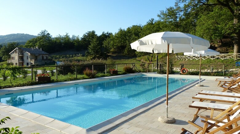Agroturismo Cerqua Rosara Residence