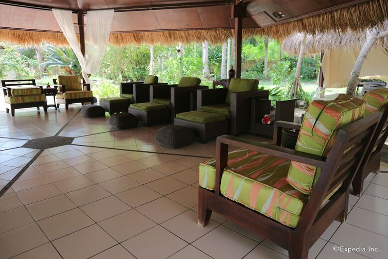 Villa Dos Palmas Island Resort & Spa