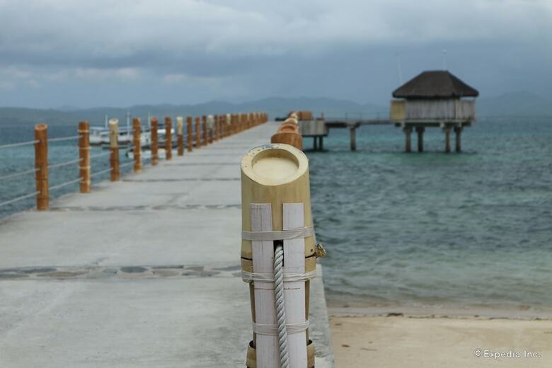 Villa Dos Palmas Island Resort & Spa