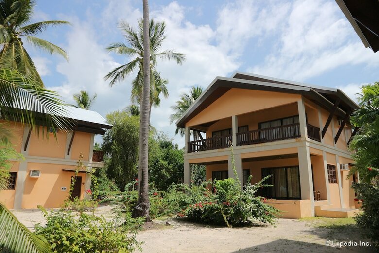 Villa Dos Palmas Island Resort & Spa