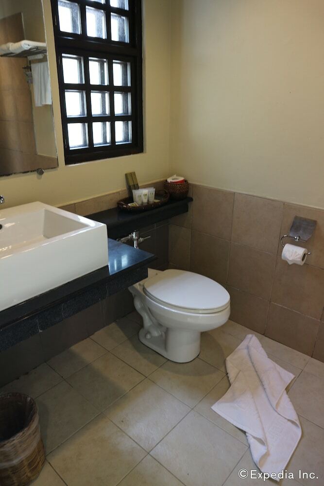 Villa Dos Palmas Island Resort & Spa