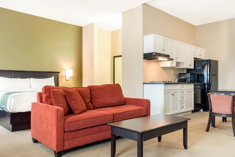 Hotel Quality Inn & Suites Amsterdam
