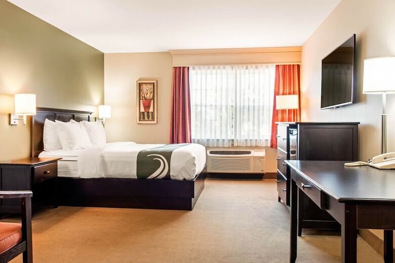 Hotel Quality Inn & Suites Amsterdam