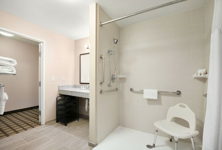 Hotel Baymont By Wyndham Odessa