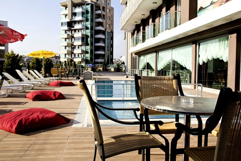 Volkii Hotel