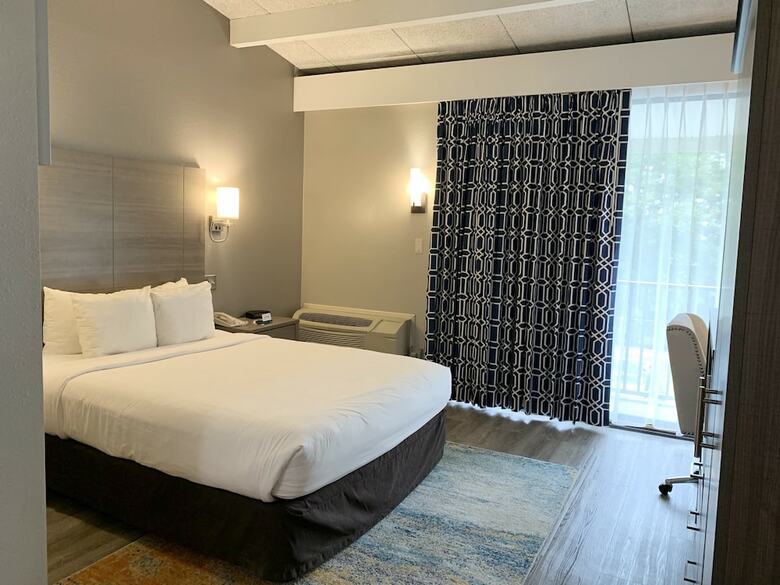Hotel Quality Inn Middletown-red Bank