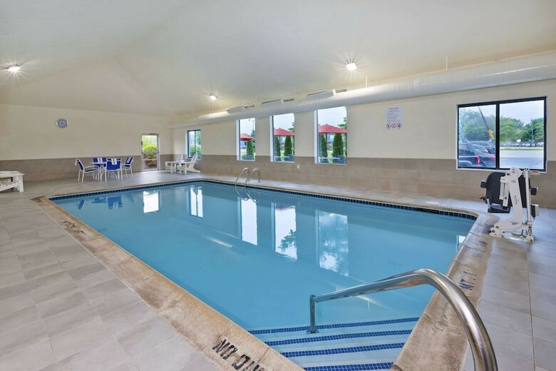 Hotel Comfort Inn And Suites Taylor