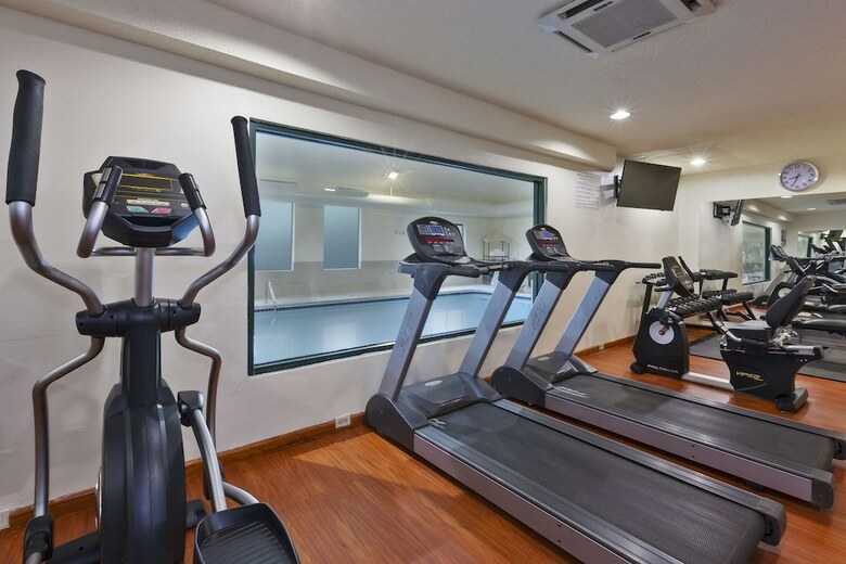 Hotel Comfort Inn And Suites Taylor