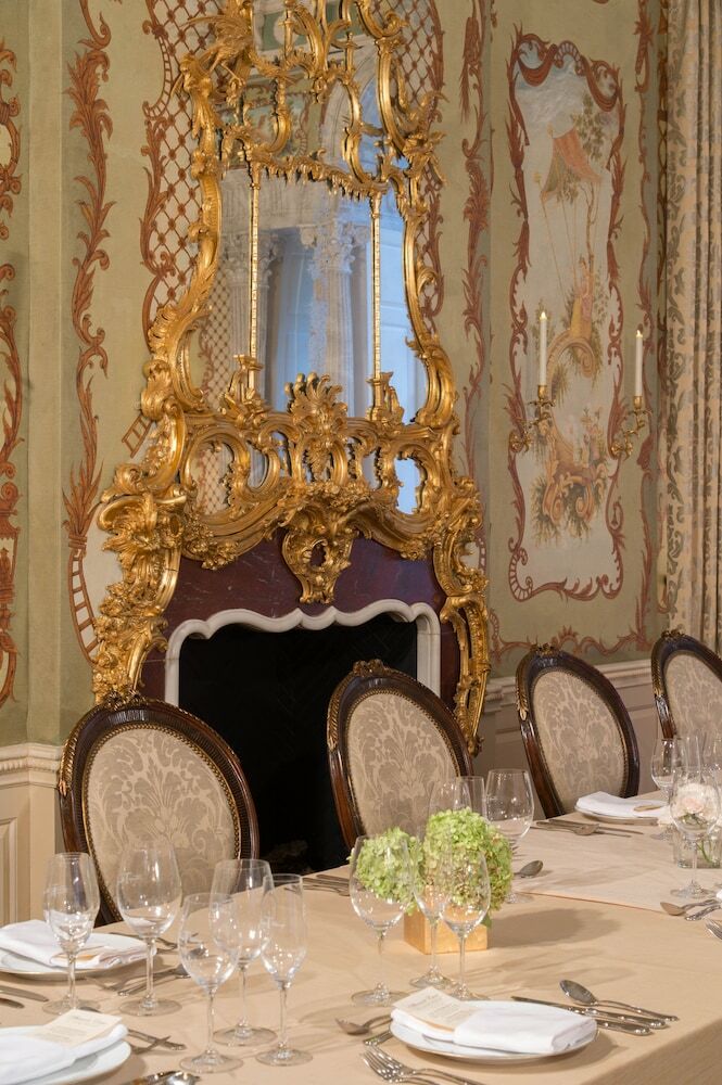 Hotel Albemarle Estate At Trump Winery