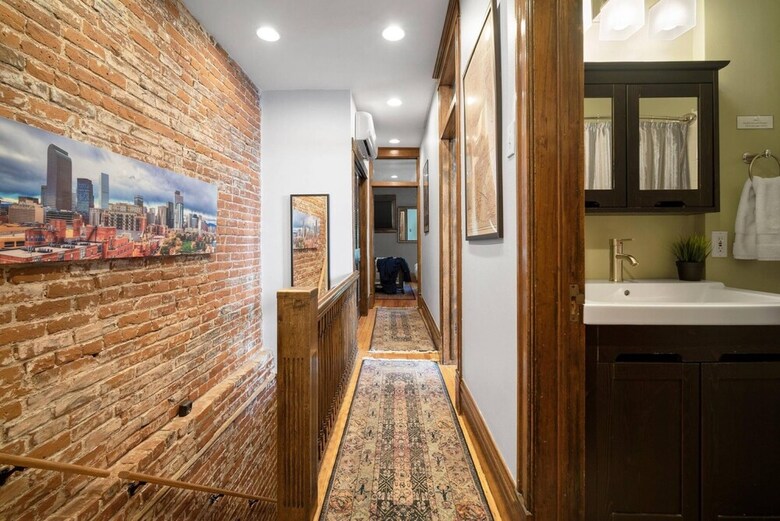3br House With Patio Near Cap Hill
