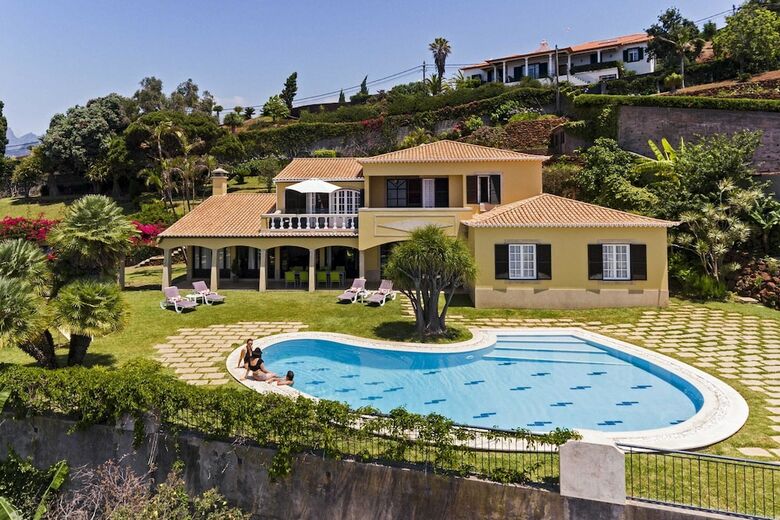 Villa Vila Eucalipto By An Island Apart