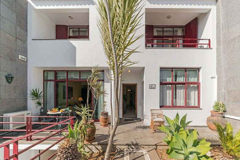 Casa Maria By An Island Apart