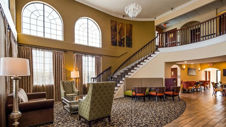 Hotel Best Western Mainland Inn & Suites
