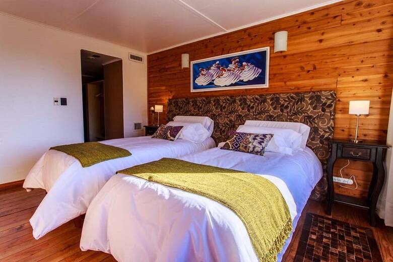 Hotel Faraway