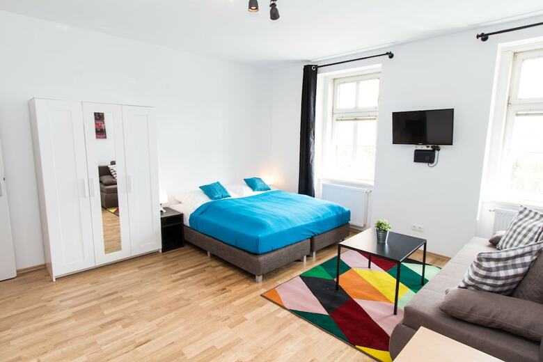 Checkvienna - Apartment Familienplatz