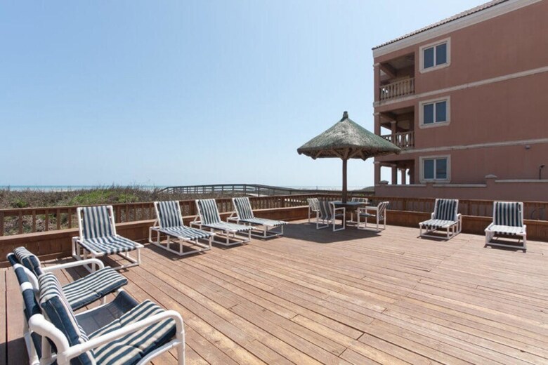 Suntide II Condominium 301