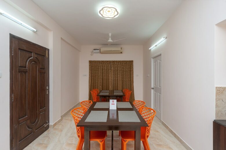 Hotel Oyo 24641 Tulip Residence