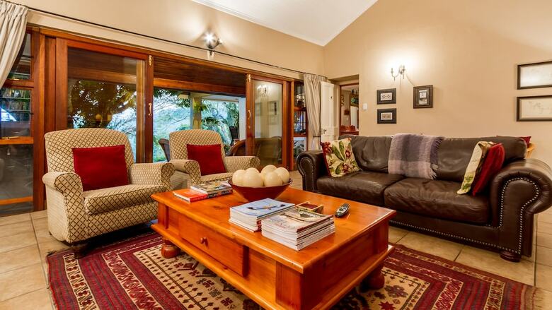 Hotel Porcupine Ridge Guest House