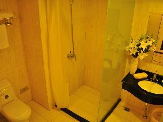 Hotel Greentree Inn Haiyang Sweaters Town