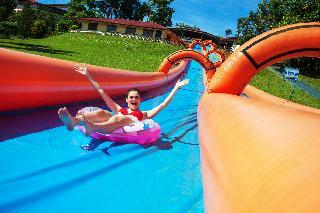 Hotel Caliraya Resort Club
