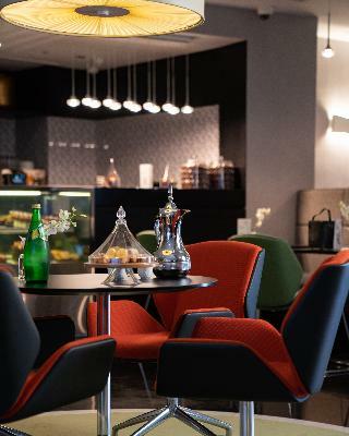 Hotel Novotel Sharjah Expo Centre