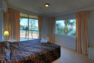 Hotel Bayview Beach Holiday Apartments