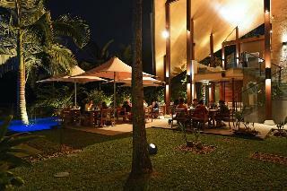 Hotel Niramaya Villas Spa