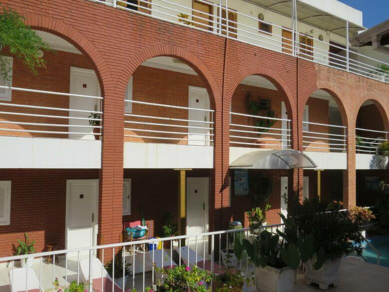 Hotel Palmas Del Sol