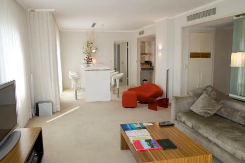 Sisus Hotel