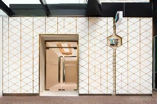 Hotel 108